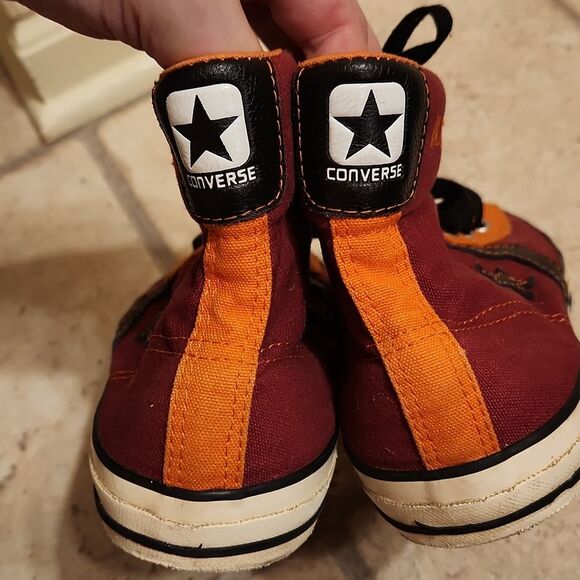 Converse Hi Tops Virginia Tech Custom Sneakers Men's 6.5 Women's 8.5 - Picture 5 of 11